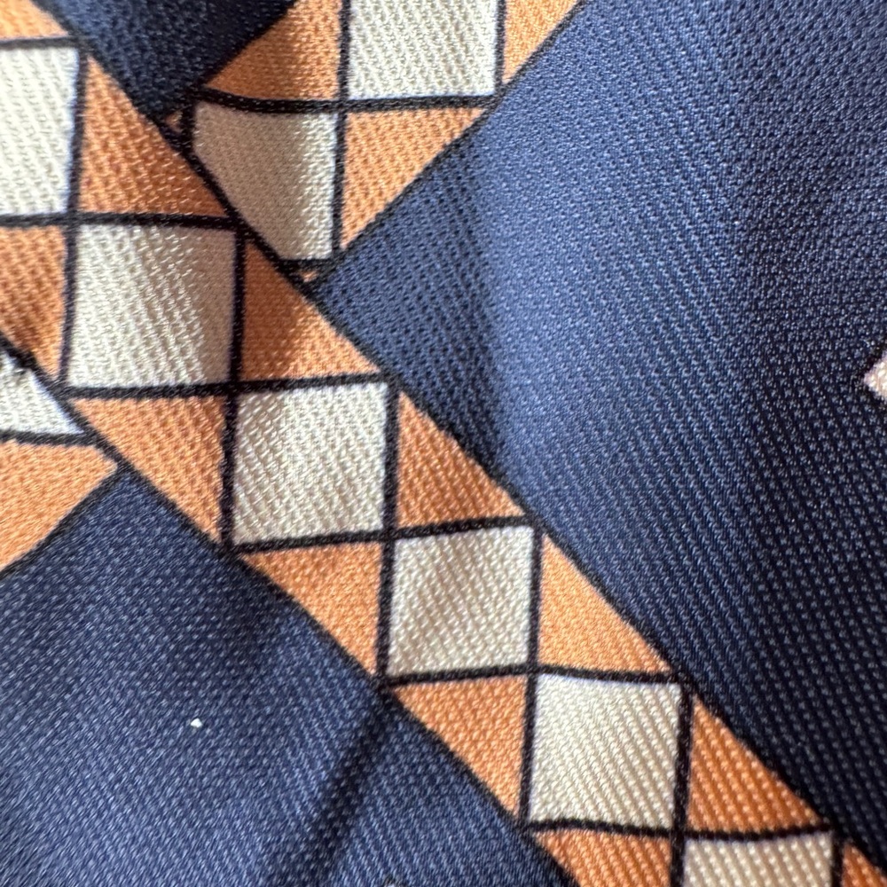 Designer-Style Equestrian-patterned Maxi Dress - Picture 12 of 12